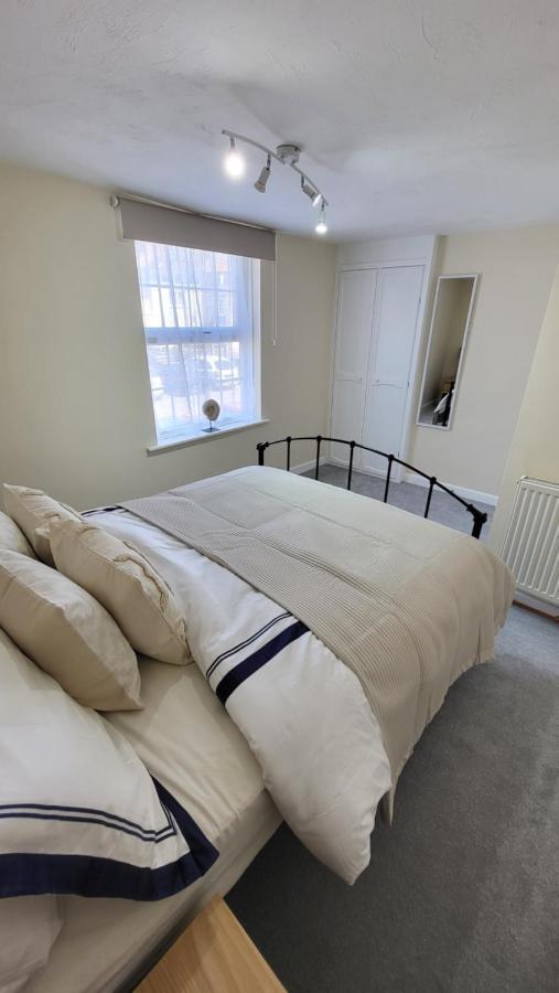 Bosun'S Cottage Luxury Stay In The Heart Of Town Уеймут Екстериор снимка